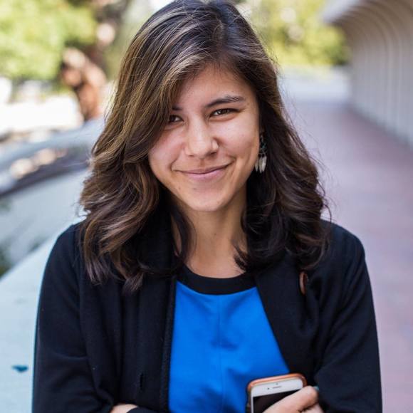 Meet your Posher, Kat - Picture 1 of 1